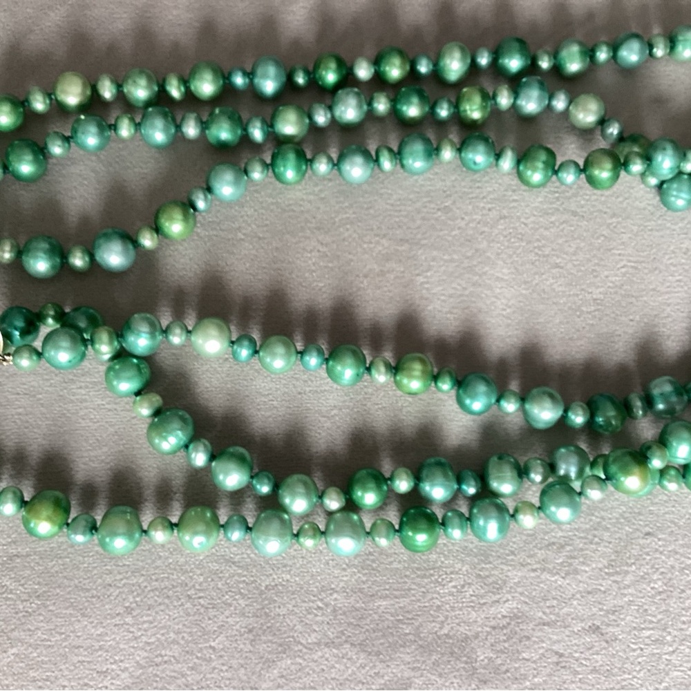 Jewelary - Picture 7 of 8